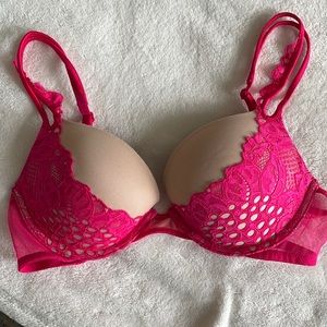 Victoria’s Secret Very Sexy Push Up Pink Lace Bra